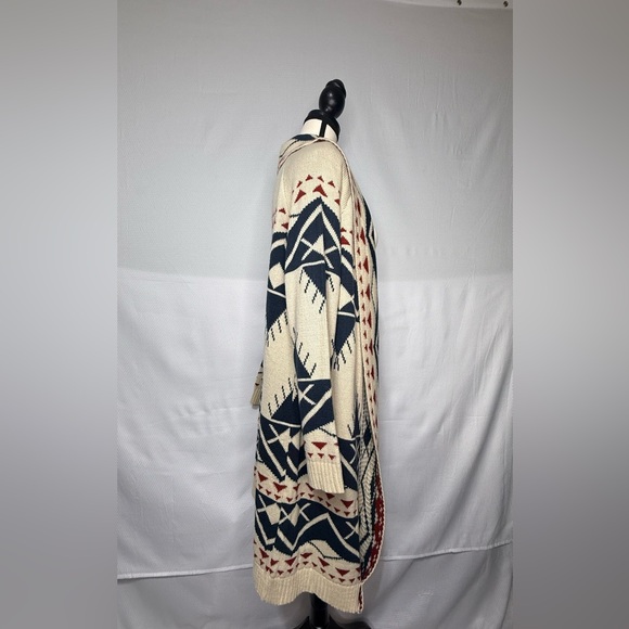 Olivers Navy and Cream Patterned Cardigan - Picture 5 of 6